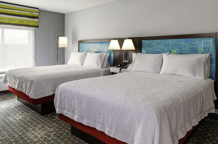 Hampton Inn By Hilton St Louis Airport Woodson Terrace Exteriér fotografie