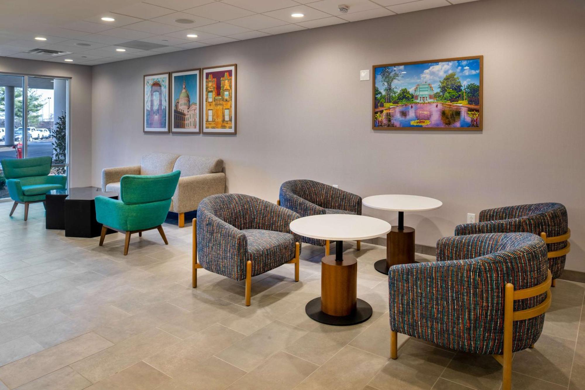 Hampton Inn By Hilton St Louis Airport Woodson Terrace Exteriér fotografie