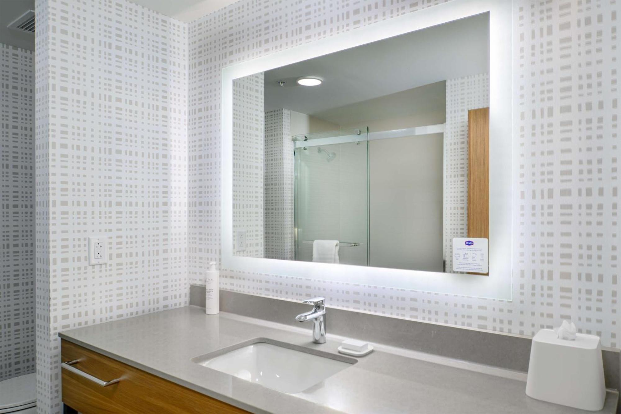 Hampton Inn By Hilton St Louis Airport Woodson Terrace Exteriér fotografie