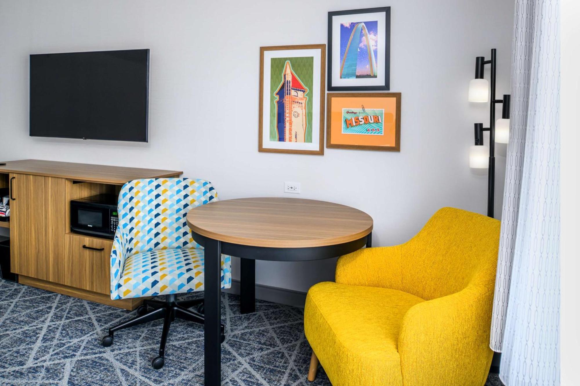 Hampton Inn By Hilton St Louis Airport Woodson Terrace Exteriér fotografie