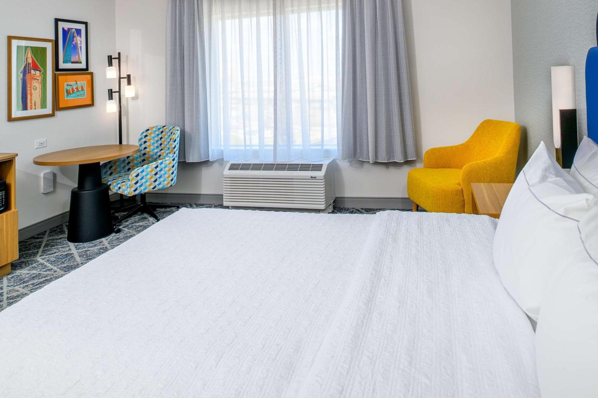 Hampton Inn By Hilton St Louis Airport Woodson Terrace Exteriér fotografie